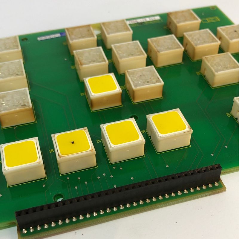 SIEMENS PC BOARD 570 671 9002.01 / 570671.9002.01