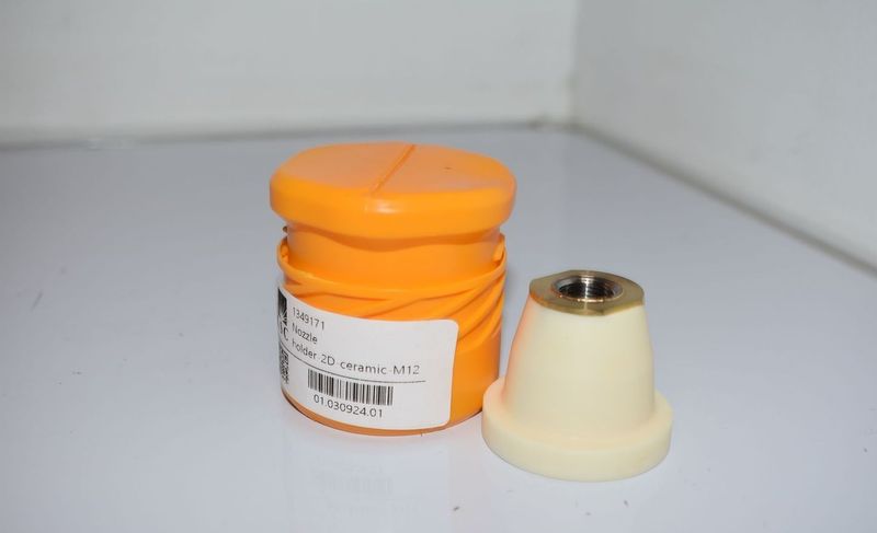 Nozzle holder-2D-ceramic-M12