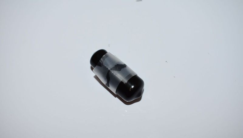 Protective cap for fiber cable quartz