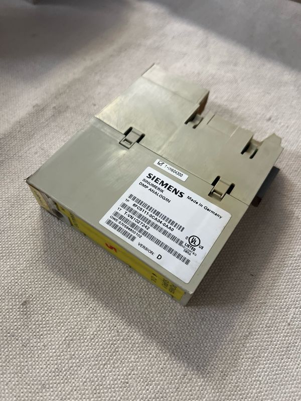 SIEMENS 6FC5111-0CA04-0AA0