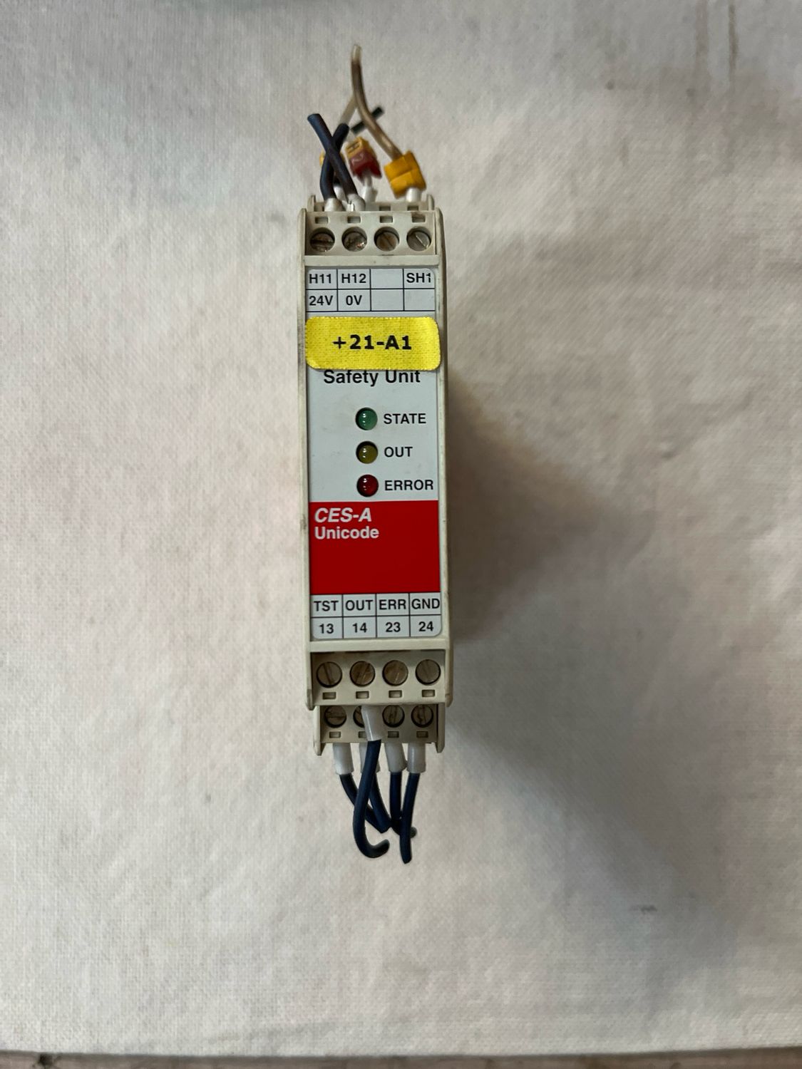 EUCHNER Safety Unit CES-A-ABA-01 ID NR. 071850