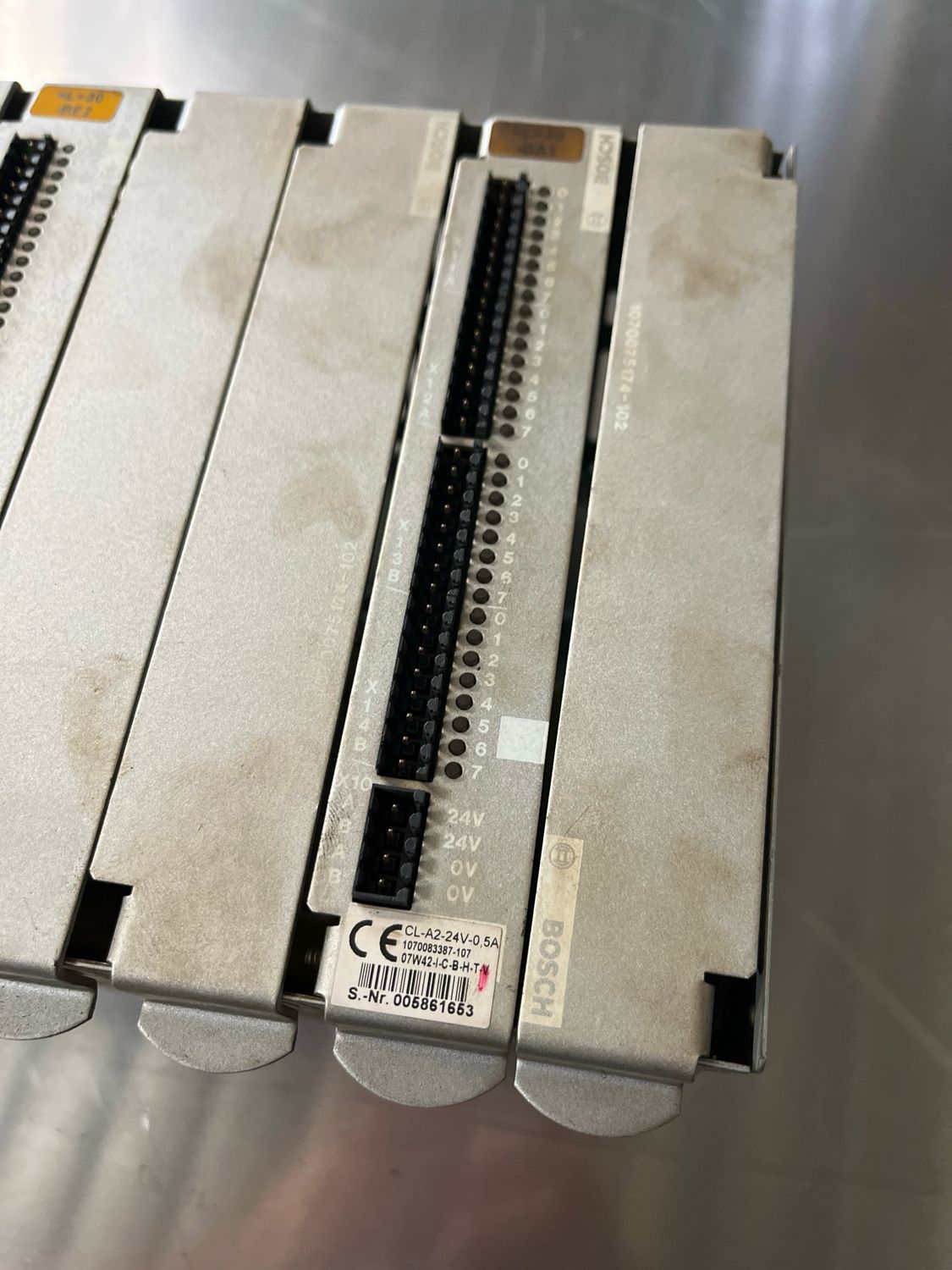 Output module 16x0,5A Federkraftkl.