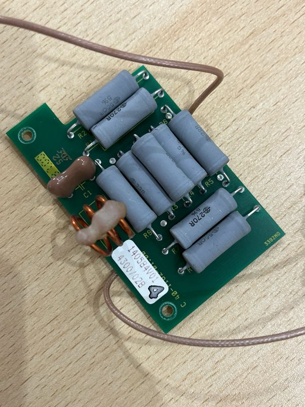 PCB damping and high-pass filter