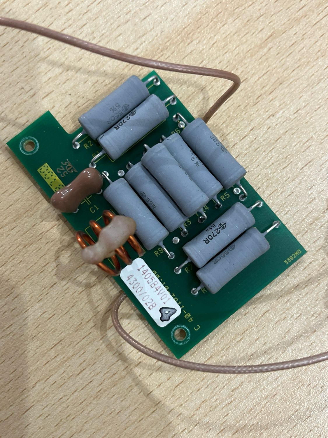 PCB damping and high-pass filter