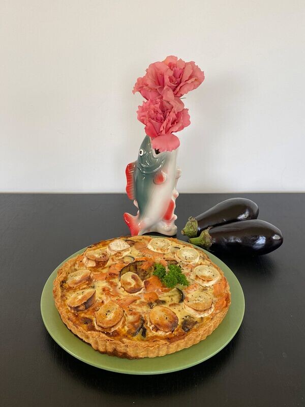 Bavo's Quiche met geitenkaas, prei, aubergines & gerookte zalm