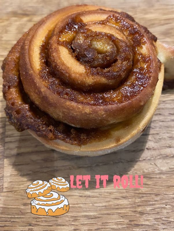 Kate's cinnamon rolls (4 pcs)