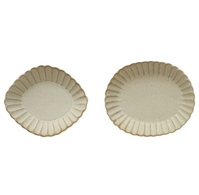 Scalloped Stoneware Dish