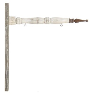 Rustic Arrow Bracket