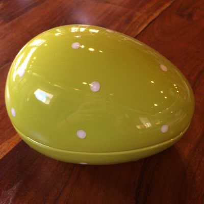 Ceramic Green Egg Large w/ Polka Dots