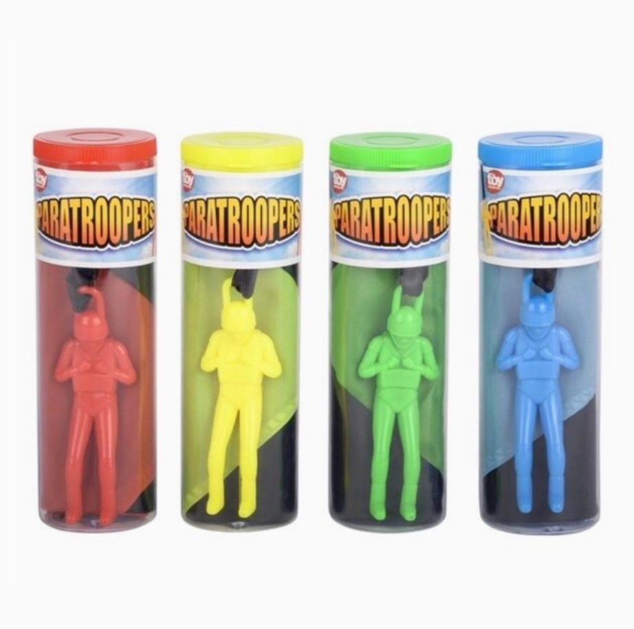 Paratrooper w/ no tangle Parachute