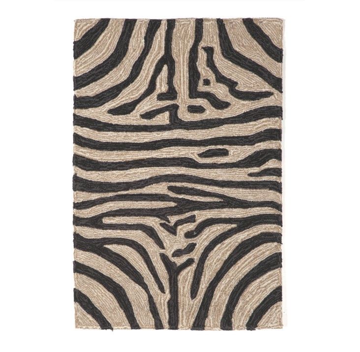 Zebra Black Indoor/Outdoor Rug 2&#39;x3&#39;