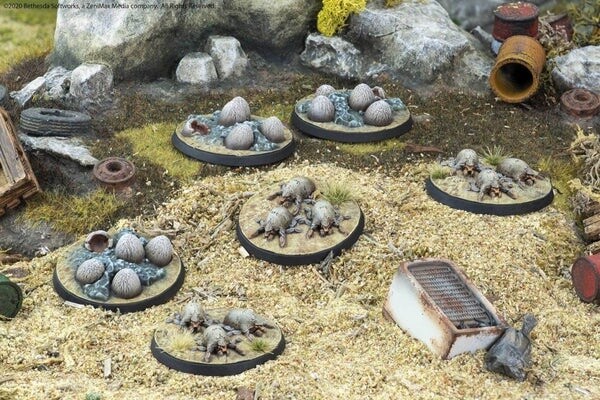 Fallout: Wasteland Warfare - Wasteland Creatures: Mirelurk Hatchlings + Eggs