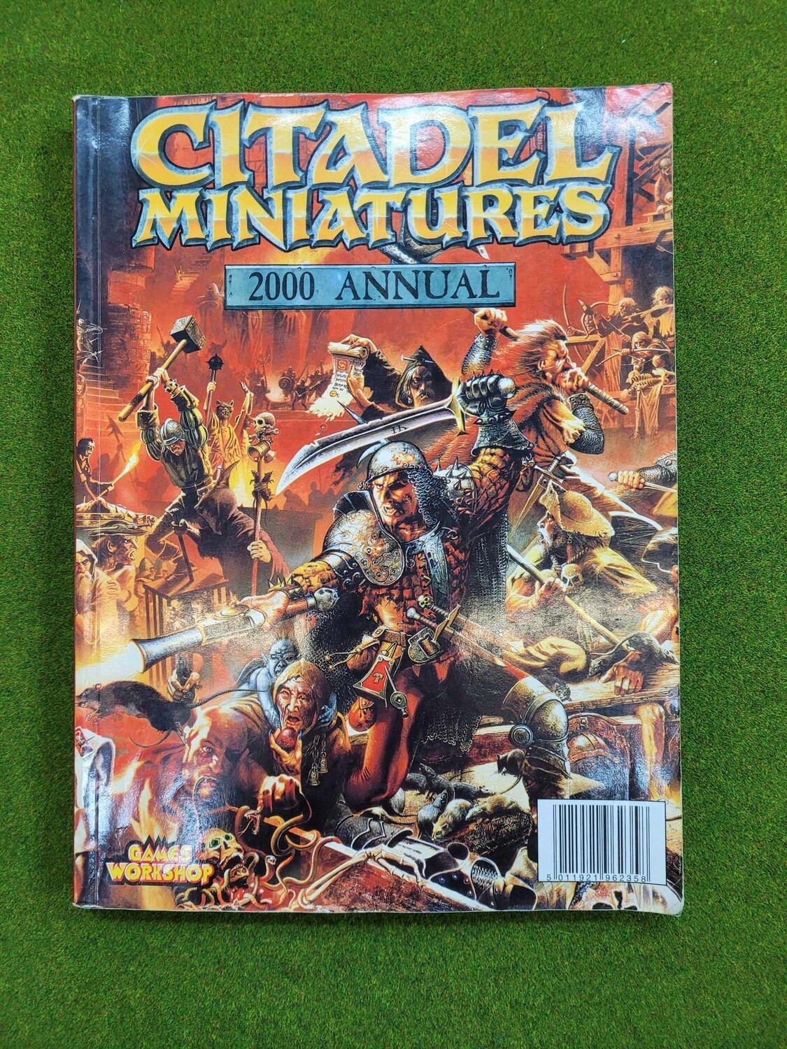 Citadel Miniatures: 2000 Annual (PB)