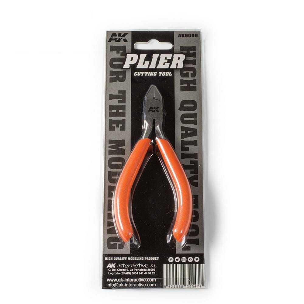AK Tools: Plier