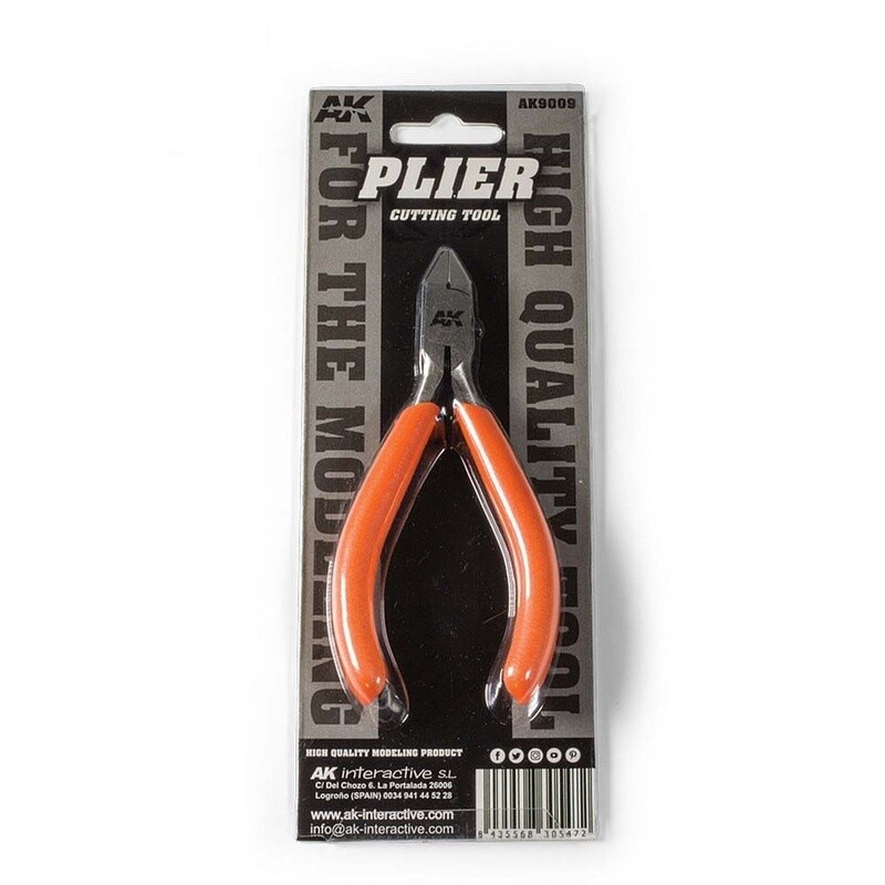 AK Tools: Plier