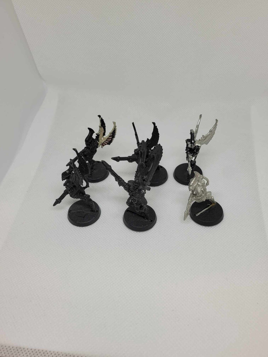Swooping Hawks (Metal)