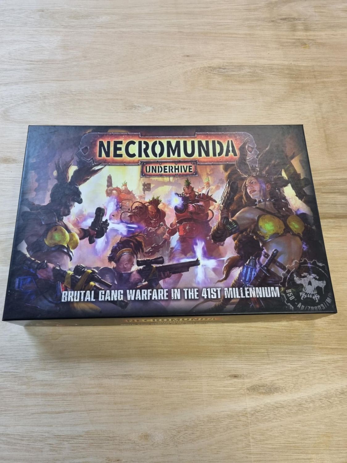 Necromunda: Underhive (Complete, No Cellophane - 2017)