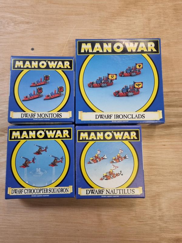 Man o&#39; War: Dwarf Bundle (Complete, No Cellophane - 1993)