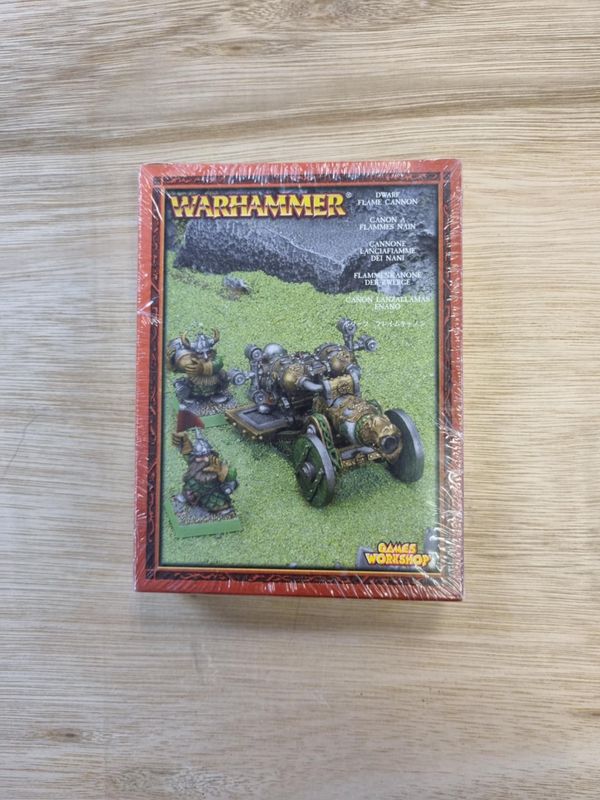 Warhammer Fantasy Battles: Dwarf Flame Cannon (Sealed)
