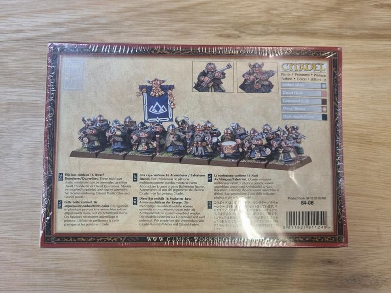 Warhammer Fantasy Battles: Dwarf Thunderers/Quarellers