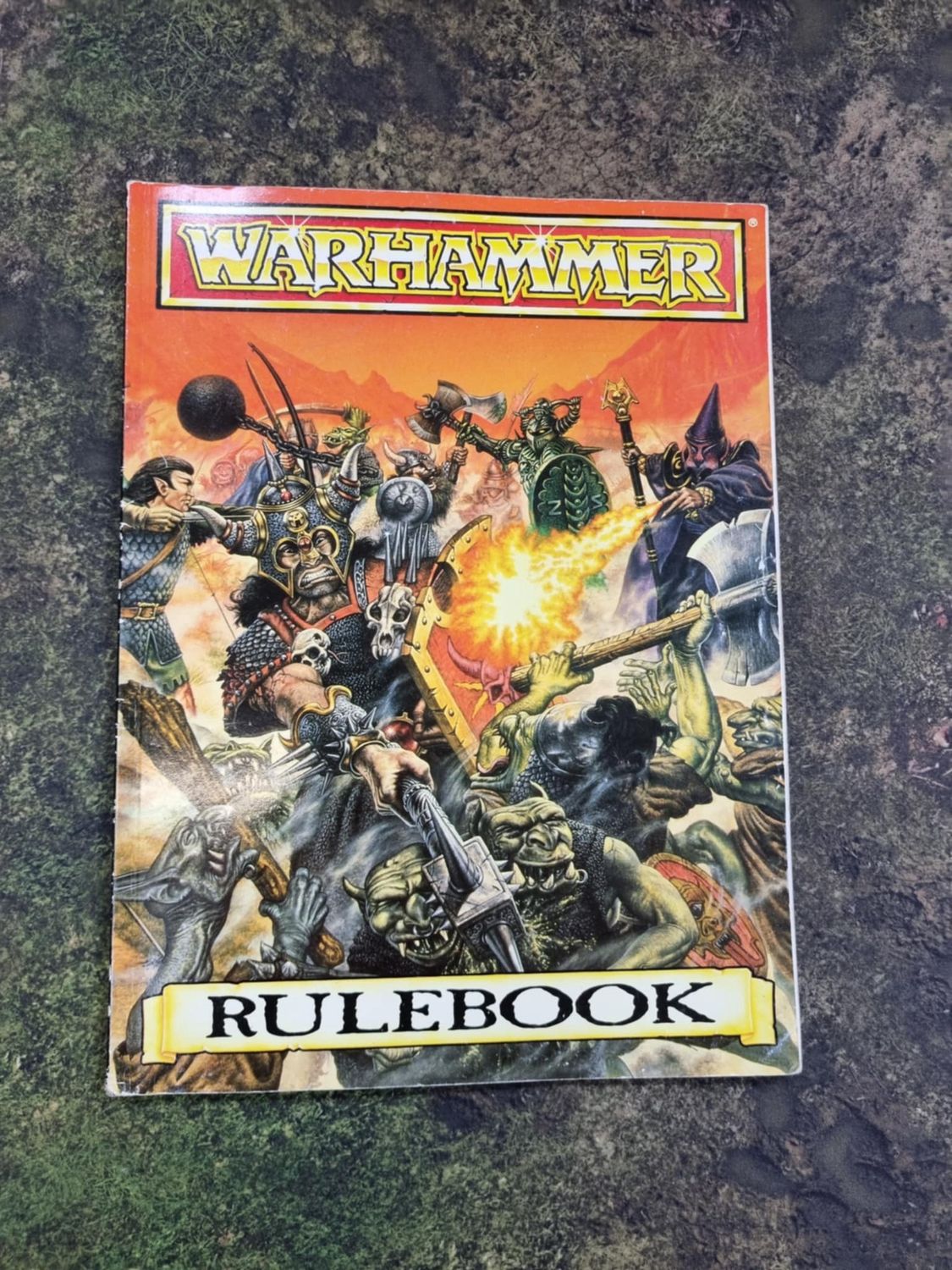 Warhammer: Fantasy Battles - 4th Edition Rulebook (PB - 1992)