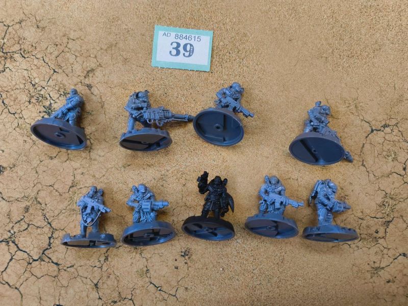 Warhammer 40,000: Genestealer Cults - Neophyte Hybrids (x9)