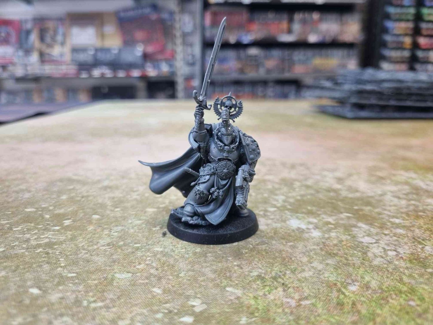 Horus Heresy: Praetor with Sword