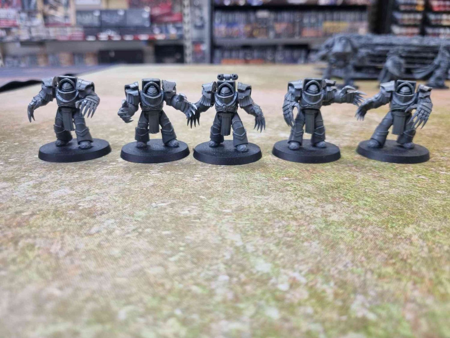 Horus Heresy: Cataphractii Terminators, Name: Dual Lightning Claws (x5)