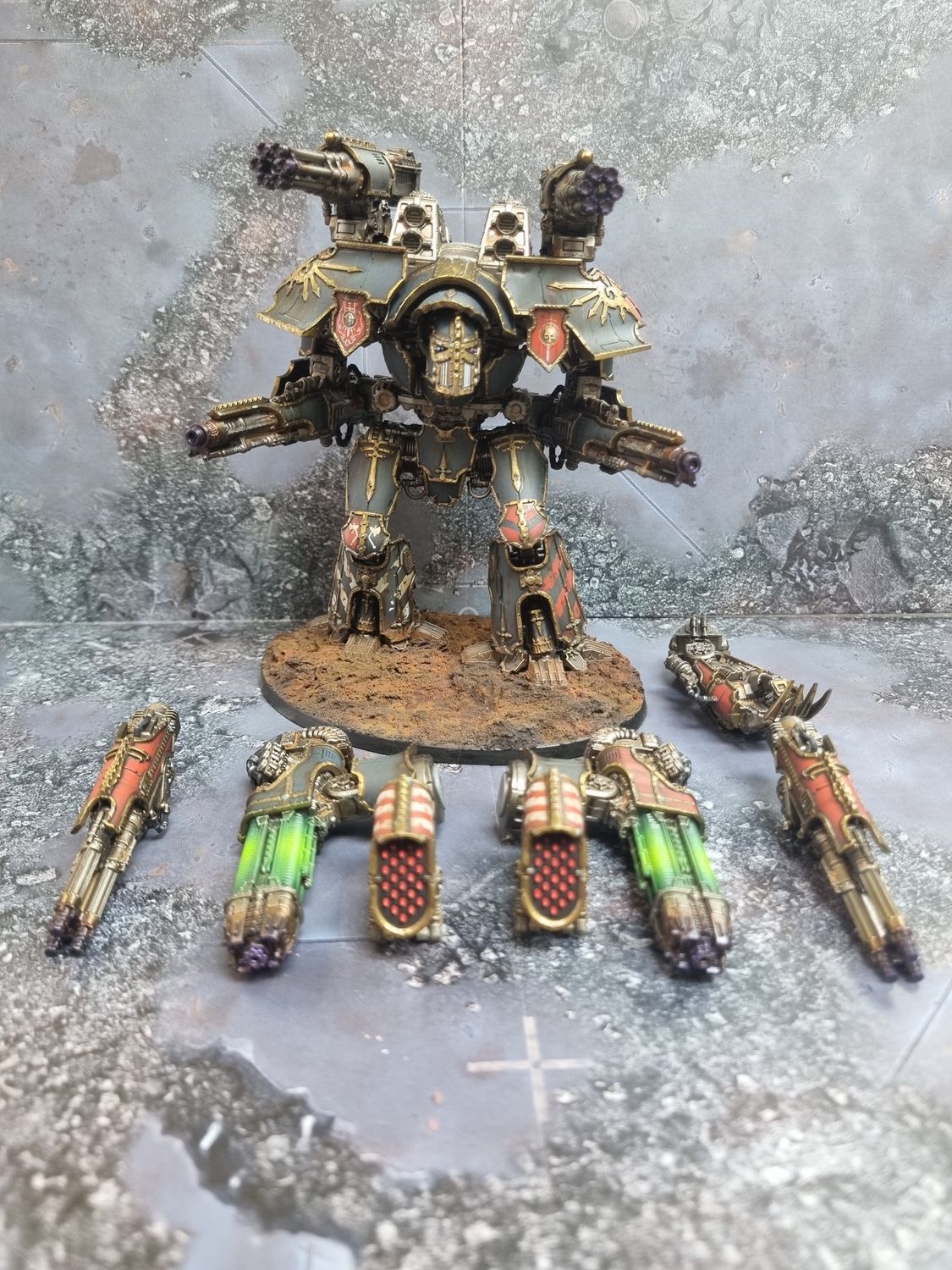 Adeptus Titanicus: Legio Mortis - Warlord Titan (Magnetised weapon options)