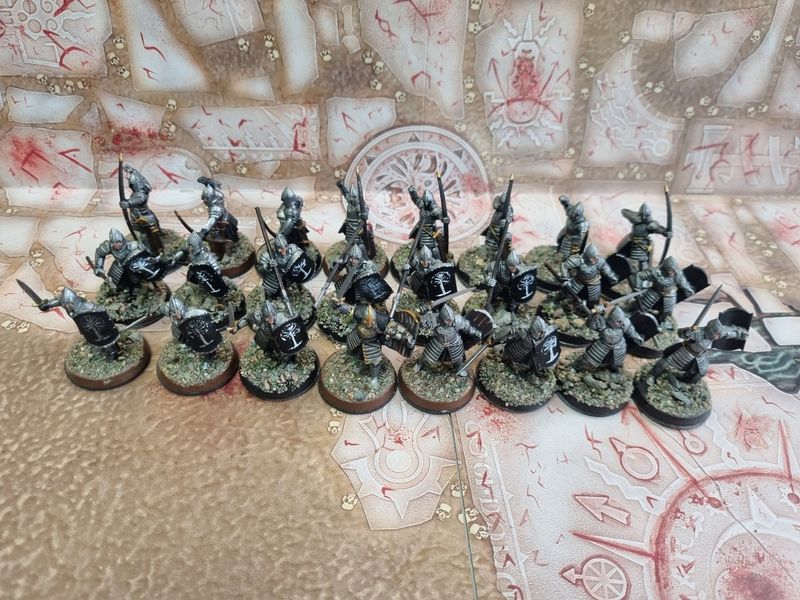 MESBG: Warriors of Minas Tirith (x8 Sword, x8 Spear, x8 Bow)