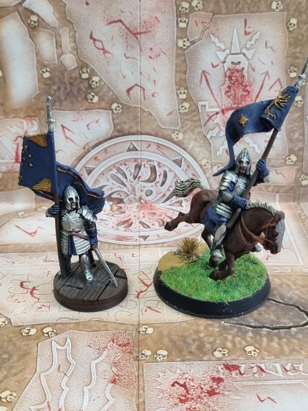 MESBG: Minas Tirith Bannerbearer (Mounted &amp; Foot - Metal)