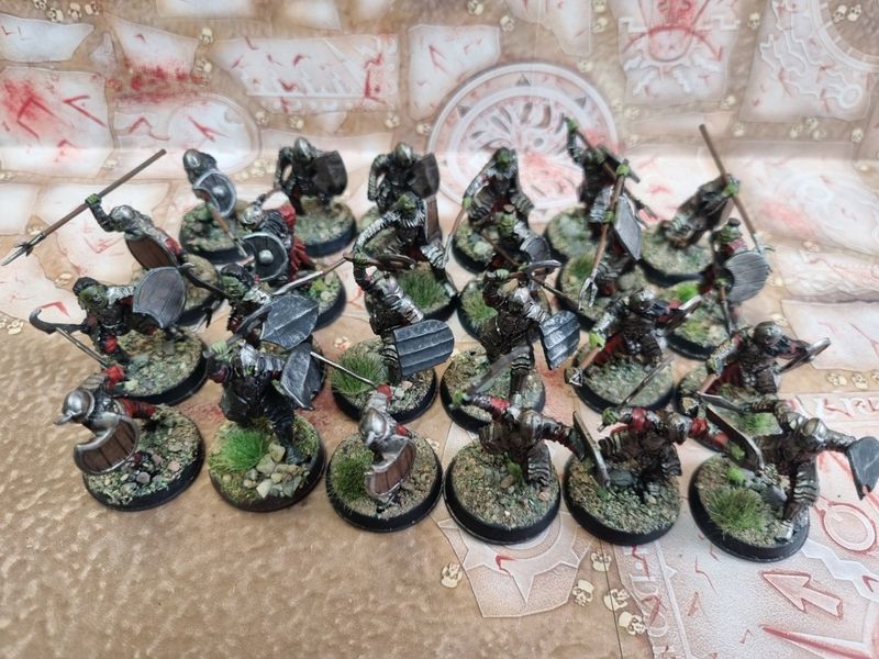 MESBG: Morannon Orcs (12 Hand Weapon/Shield &amp; 12 Spear/Shield)