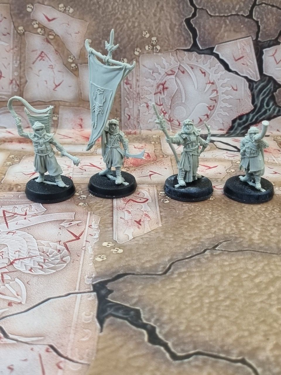 MESBG: Haradhrim Commanders (Finecast)