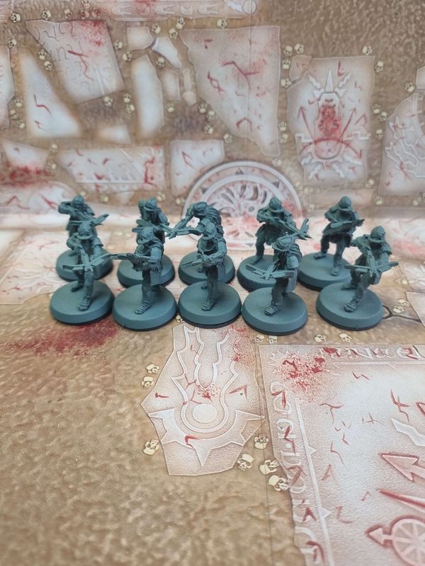MESBG: Uruk-Hai Crossbows (x10 Finecast)