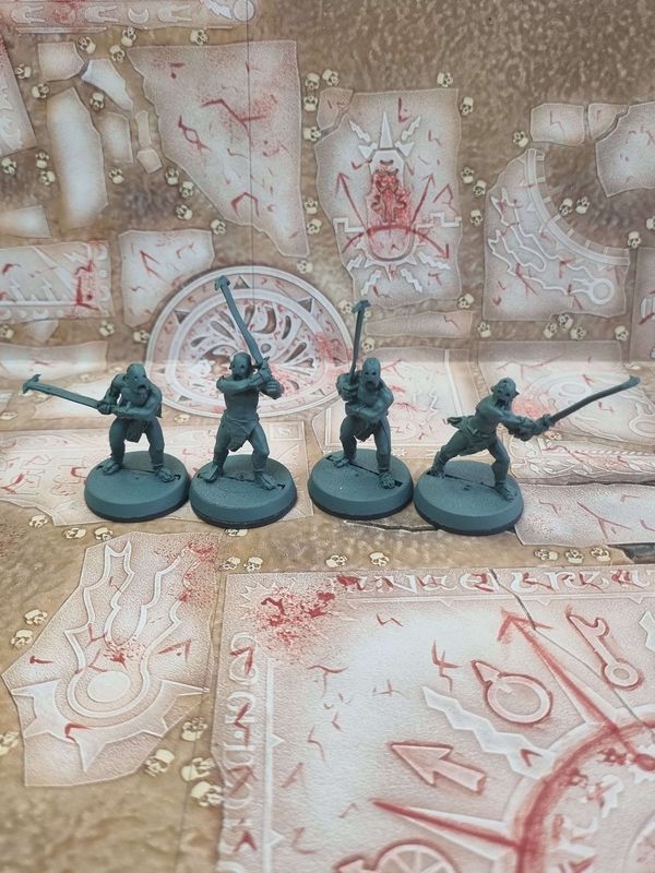 MESBG: Uruk-Hai Berserkers (x4 Finecast)