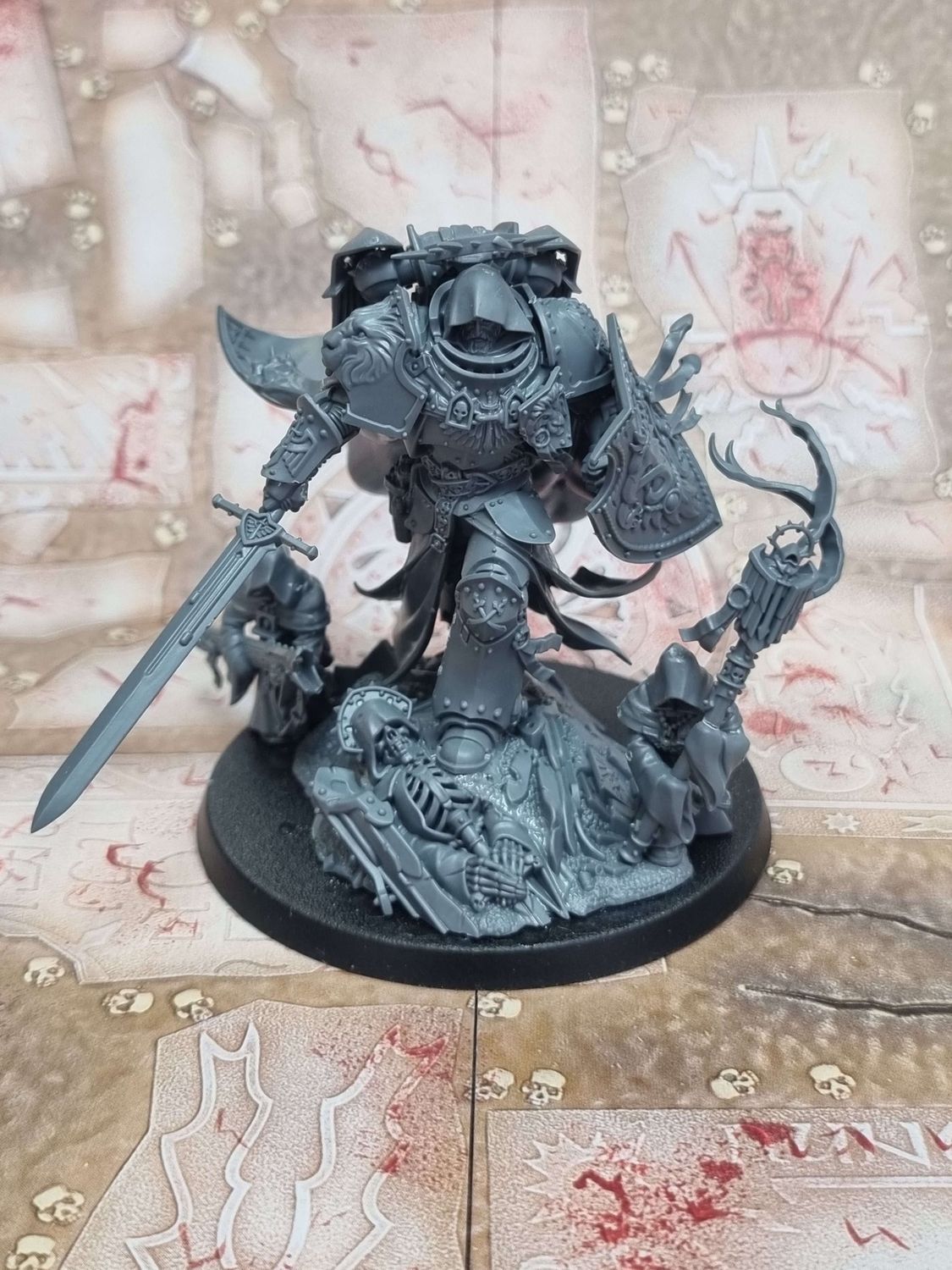 Dark Angels: Lion El&#39; Johnson