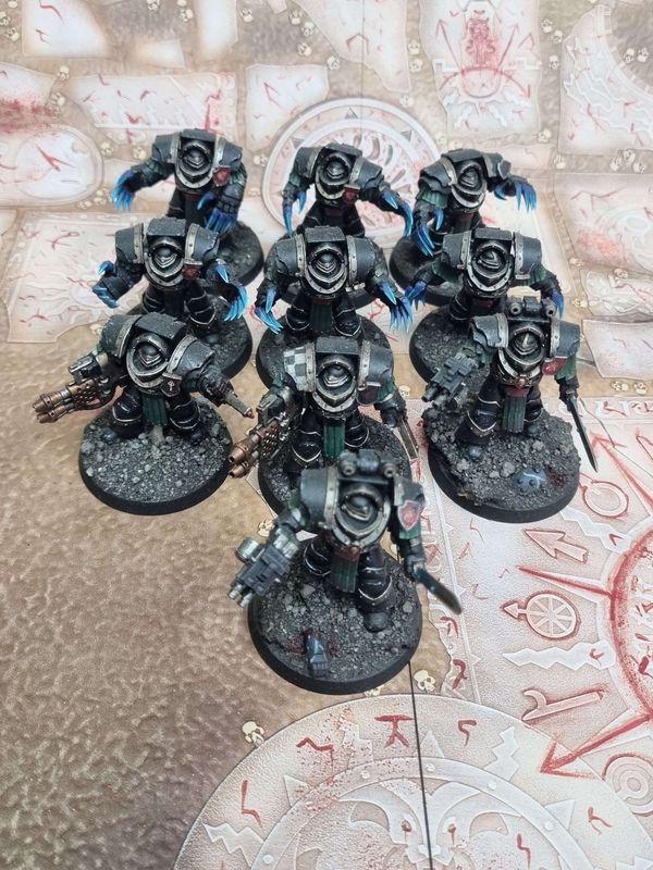 Dark Angels 30k Cataphractii Squad (x2 Power Sword/Combi, x2 Chainfist/Heavy Flamer, x6 Dual Lightning Claw)