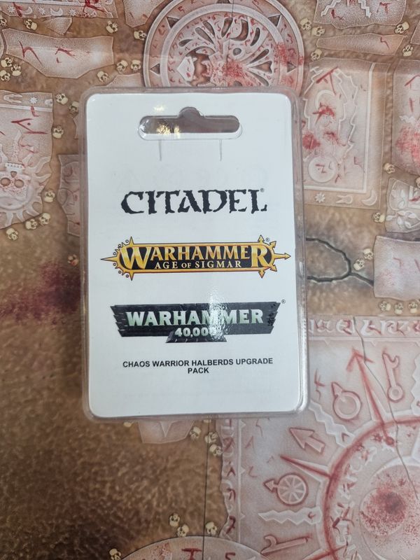 Chaos Warriors Halberd Upgrades (x8 - Finecast)