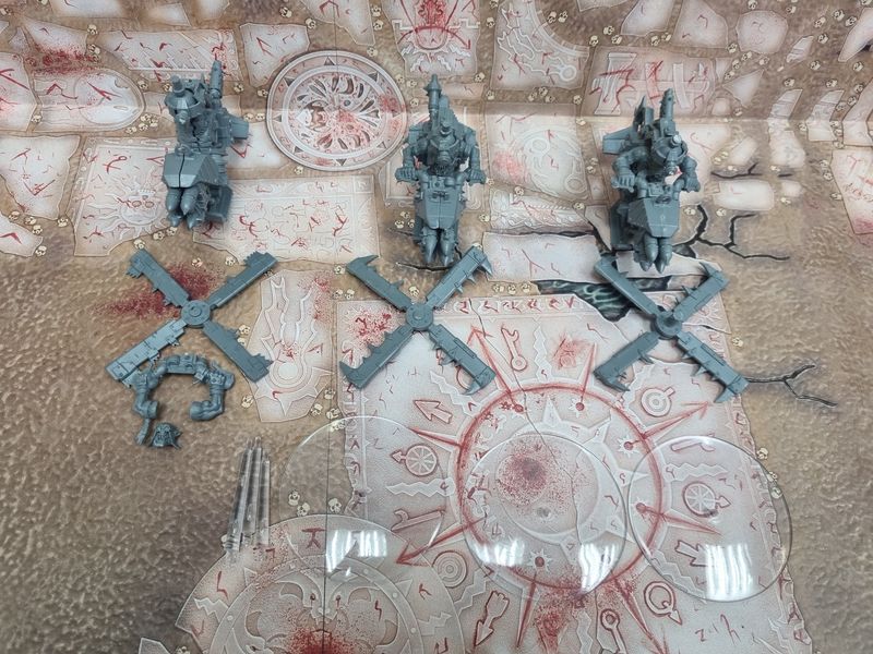 Assault on Blackreach: Ork Deffkopta (x3 - Partially Built)