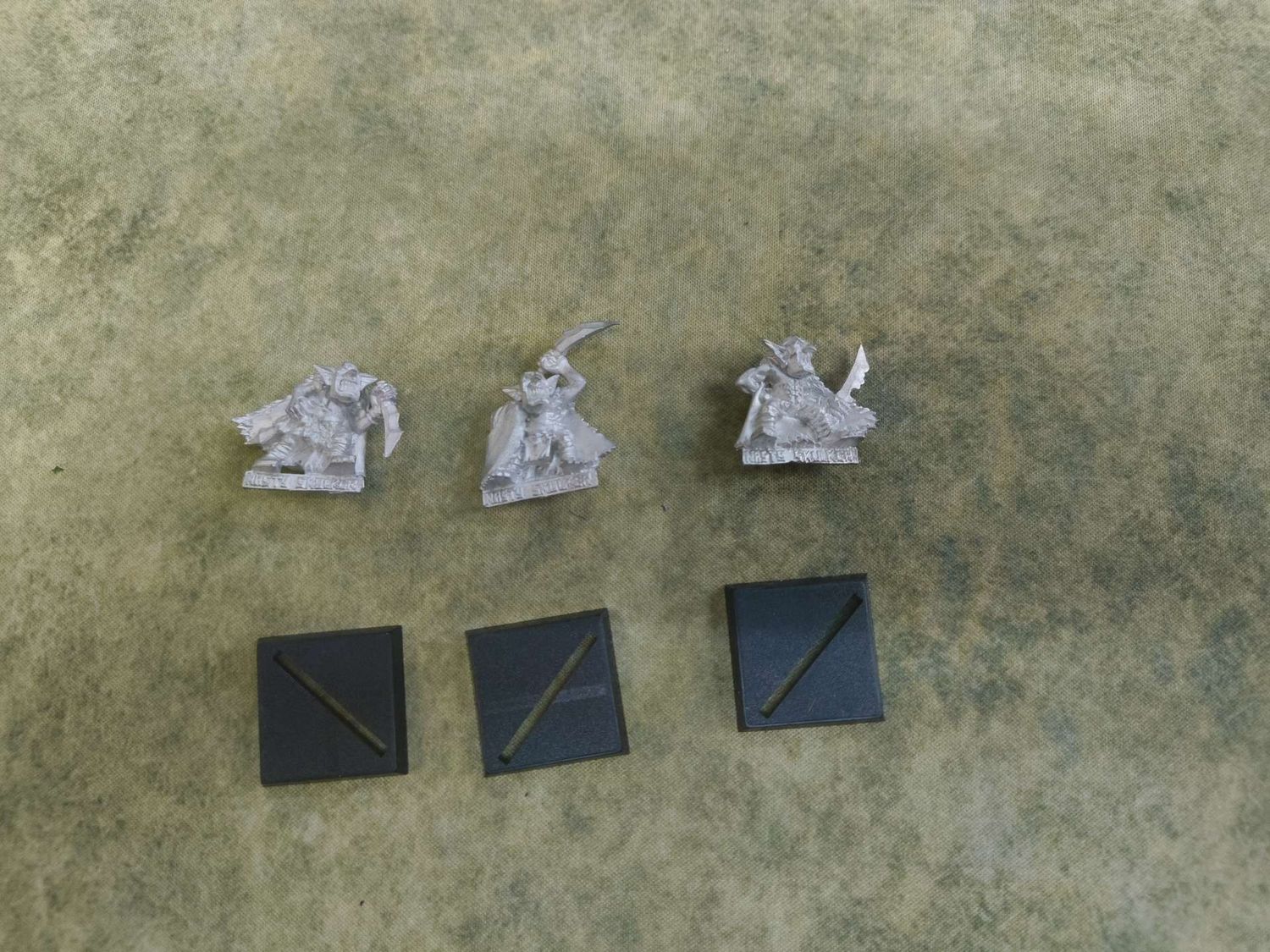 Warhammer Fantasy Battles: Nasty Skulkers (Metal)