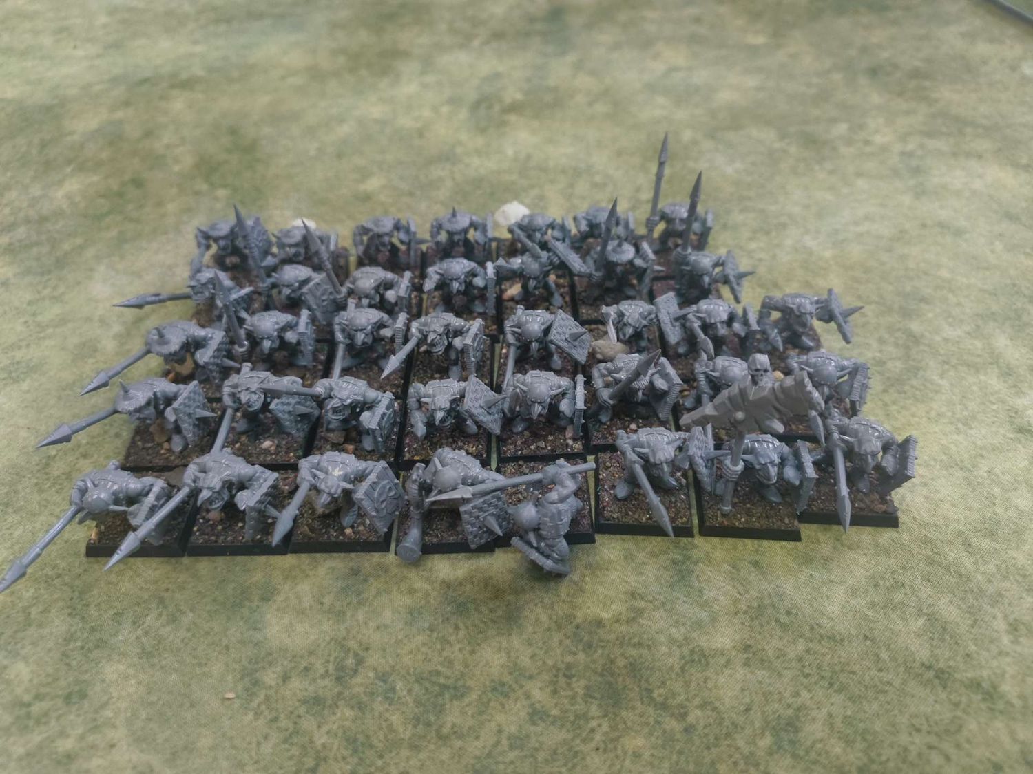 Warhammer Fantasy Battles: Goblin Mob (x38)