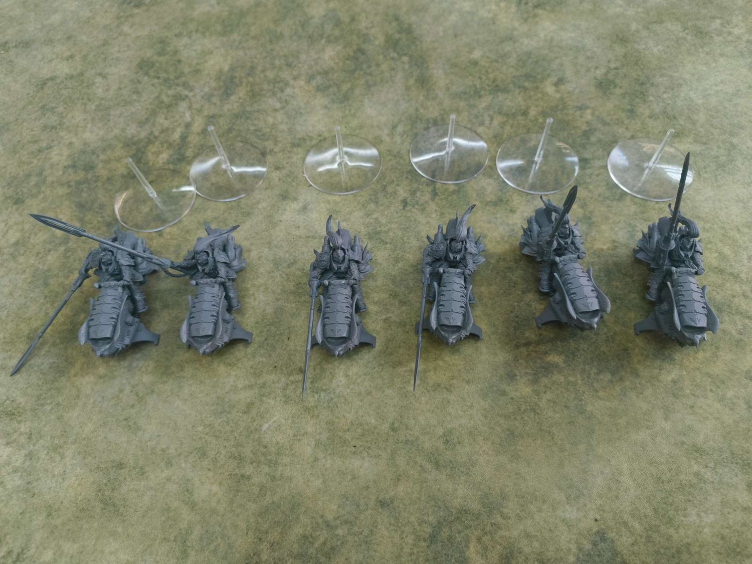 Adeptus Custodes: Vertus Praetors (x6)