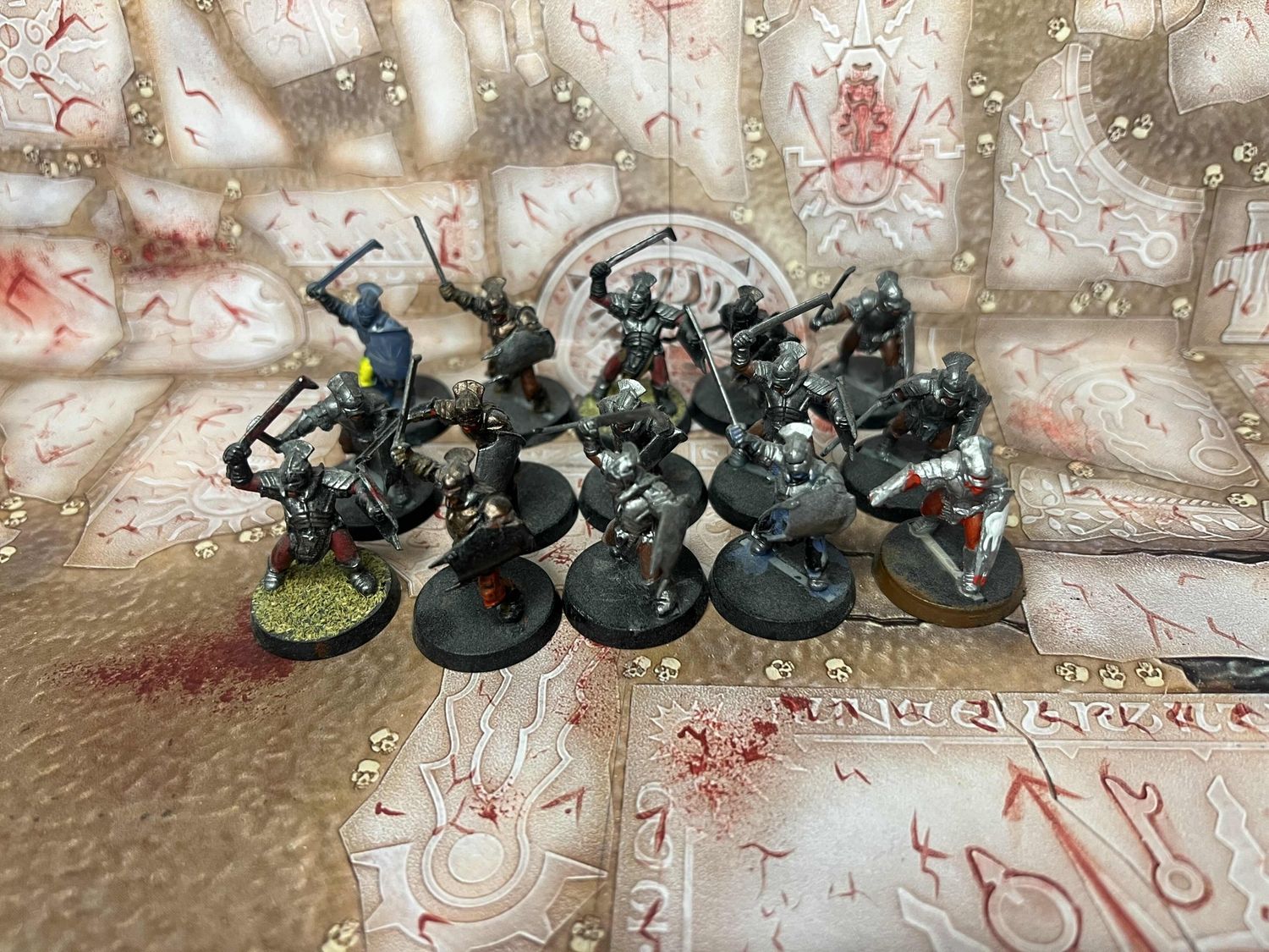 Isengard: Uruk-Hai Warriors (w/ Shield - x15)