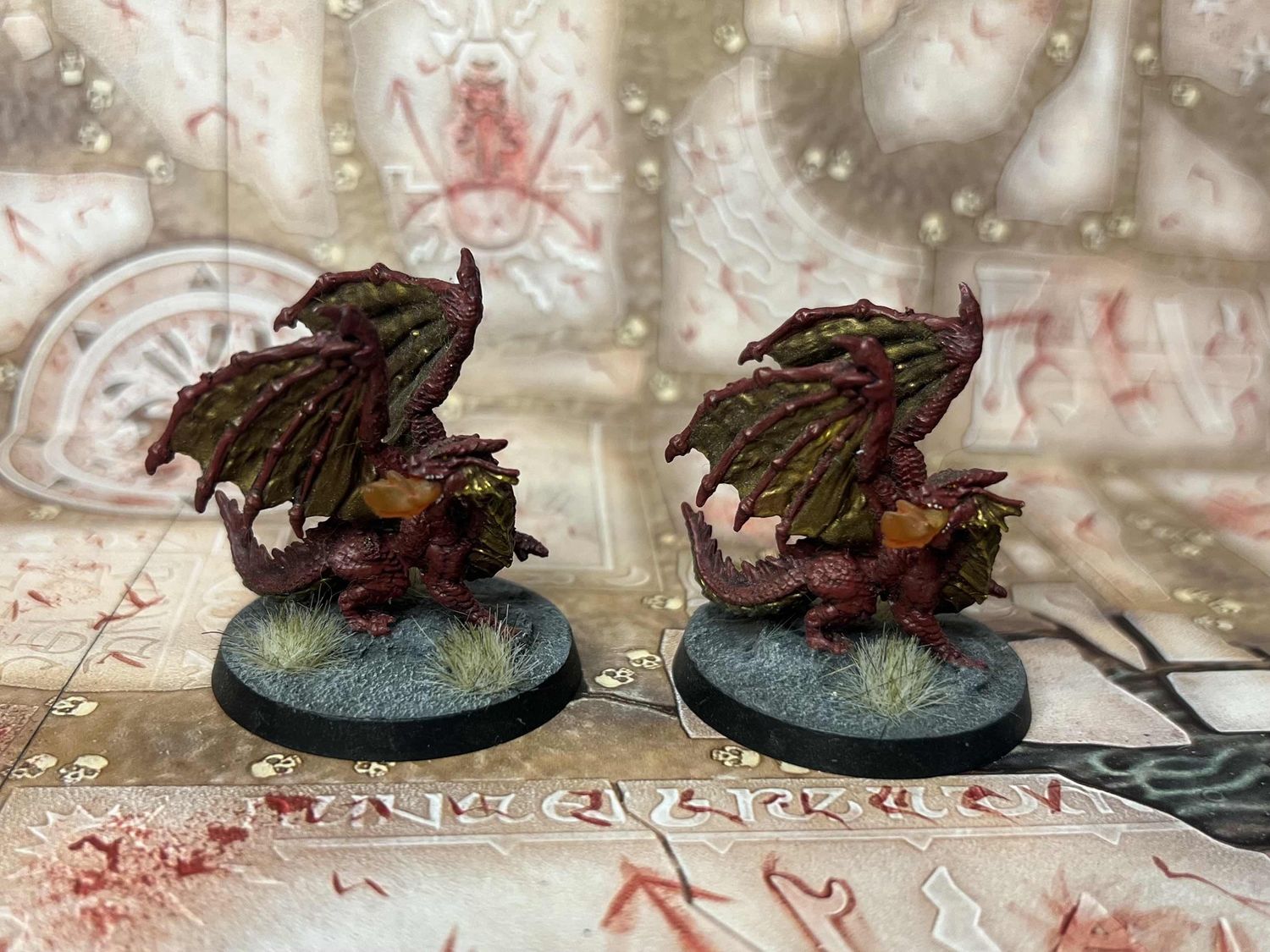 Nolzurs Miniatures: Red Wyrmlings