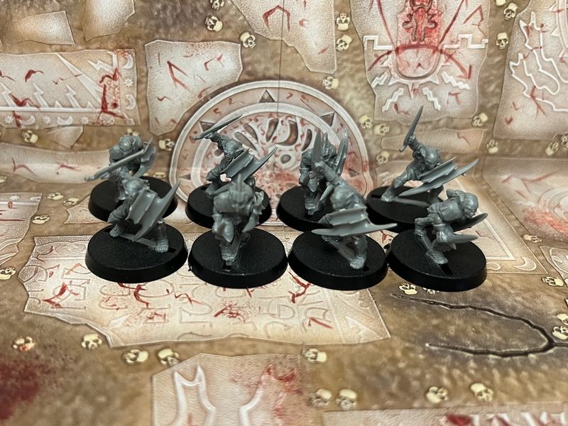 MESBG: Moria Goblins w/ Sword and shields (x8)