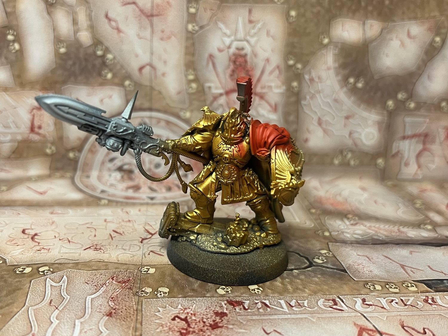 Adeptus Custodes: Shield-Captain