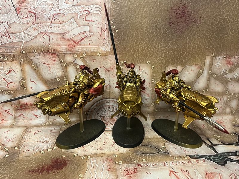 Adeptus Custodes: Vertus Praetors (x3)