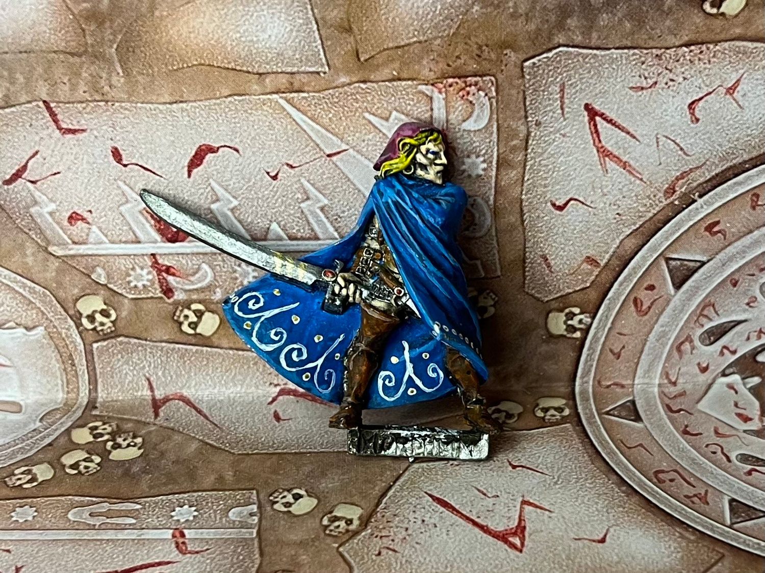 Aenur, Sword of Twilight
