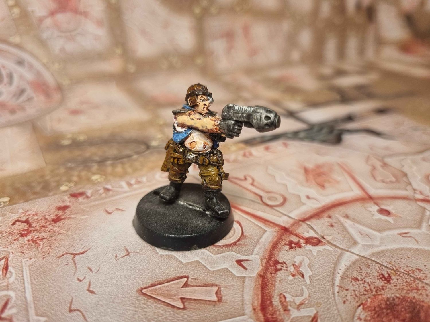 Necromunda: Underhive Scum with Plasma Pistol (1995 - Metal)