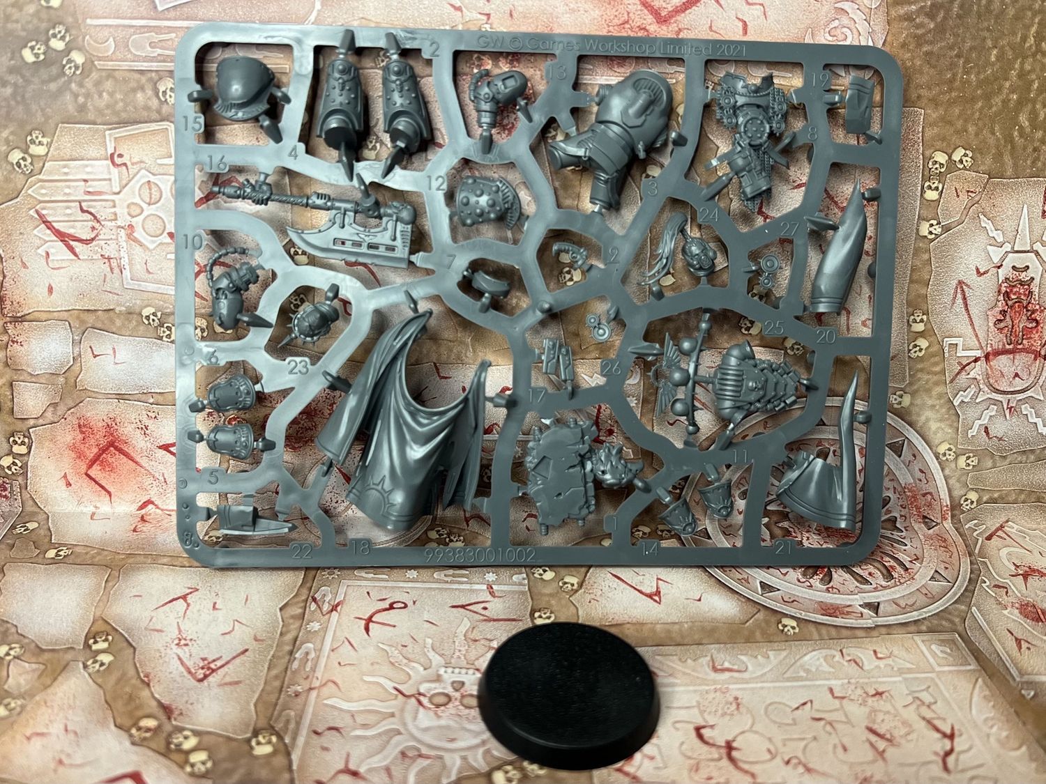 Horus Heresy: Praetor with Axe